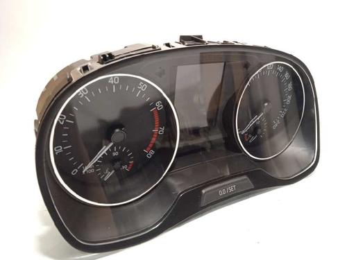 Used Instrument cluster SKODA FABIA III (NJ3) 1.0 (75 hp) 8187940