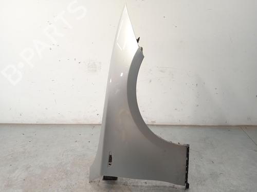 Used Right front fenders BMW 1 (E87) [2003-2013]  23442548