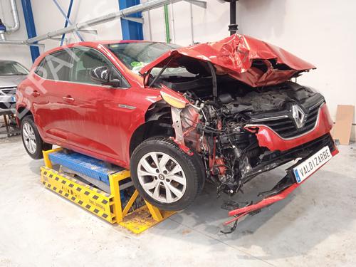 Used Parts RENAULT MEGANE IV Hatchback (B9A/M/N_) 1.2 TCe 130 (B9MR) (130 hp) 4438268