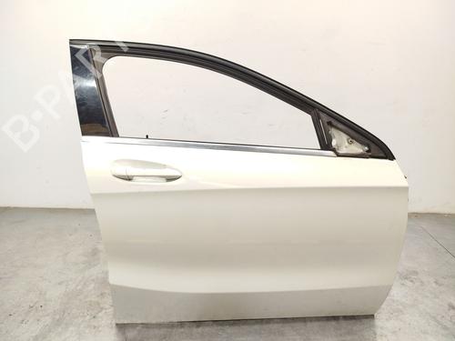 Used Right front door MERCEDES-BENZ A-CLASS (W176) A 160 CDI / d (176.011) (90 hp) 32666976