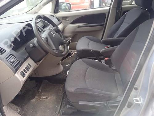 Front right window mechanism MITSUBISHI GRANDIS (NA_W) 2.0 DI-D (NA8W) | BP17709789C23
