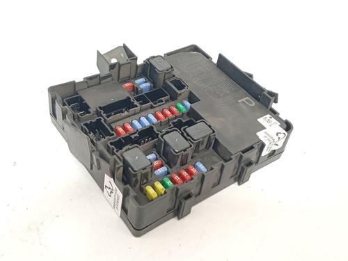 Used Fuse box Fuse box 37020945 37020945