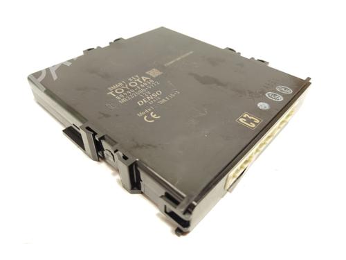 Used Electronic module TOYOTA C-HR (_X1_) 1.8 Hybrid (ZYX10_, ZYX11_) (98 hp) 30124527