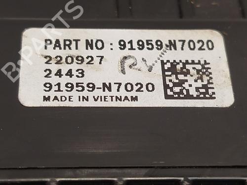 Fuse box HYUNDAI TUCSON (NX4E, NX4A) | BP30965878E1