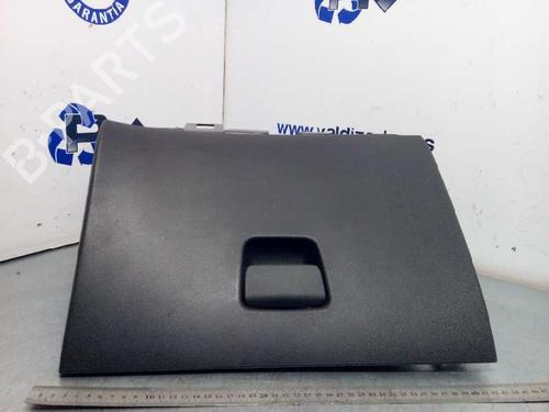 Handskerum CITROËN C3 AIRCROSS II (2R_, 2C_) 1.5 BlueHDi 100 (2CYHYJ) (102 hp) 3349451