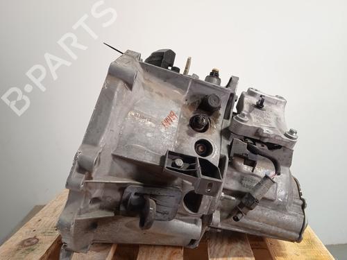 Gearbox PEUGEOT 208 II (UB_, UP_, UW_, UJ_) 1.2 PureTech 100 | BP28604735M3