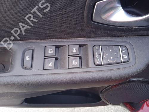 Headlight switch RENAULT CLIO IV (BH_) 0.9 TCe 90 (BHNF, BHMA, BHMH, BHJK, BHJR) | BP19447472I24 