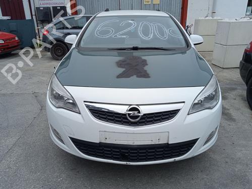 Left headlight OPEL ASTRA J (P10) 1.7 CDTI (68) | BP22316973C28 