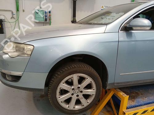 Right taillight VW PASSAT B6 (3C2) 2.0 TDI | BP38536225C35 - Image 9