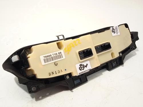 Climate control HONDA CR-V IV (RM_) 2.2 i-DTEC 4WD (RE6) | BP29884595I5