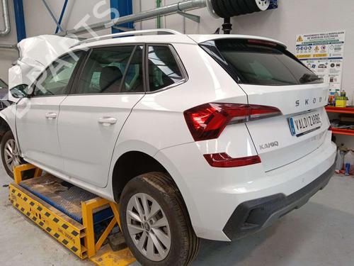 Left tailgate light SKODA KAMIQ (NW4) 1.0 TSI | BP38336619C79 - Image 33