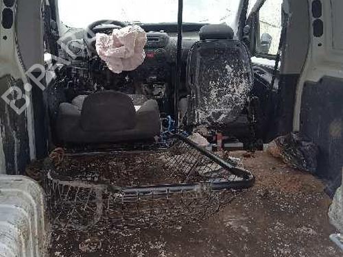 Left front steering knuckle PEUGEOT BIPPER (AA_) 1.3 HDi 75 | BP10285162M25