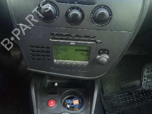 Right mirror SEAT LEON (1P1) 1.9 TDI | BP15766134C27 