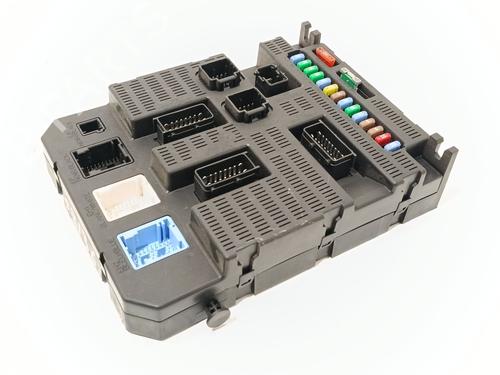 Used Fuse box Fuse box PEUGEOT 207 (WA_, WC_) 1.6 16V (109 hp) 34435296 34435296