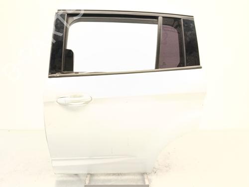 Used Left slide door Left slide door 36881358 36881358