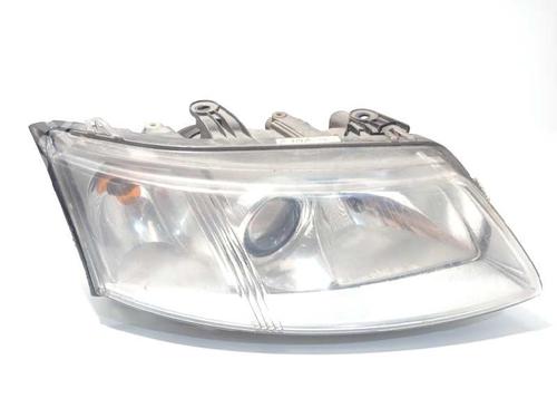 Right headlight SAAB 9-3 Estate (E50) 1.9 TiD (150 hp) 15184779