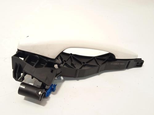 poignee-exterieure-arriere-gauche-mazda-3-hatchback-bp-2018-28297049 main image