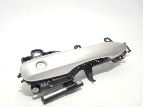 Used Front left exterior door handle TOYOTA COROLLA Hatchback (_E21_, _EA1_, _EH1_) 1.8 Hybrid (ZWE211) (98 hp) 10111357