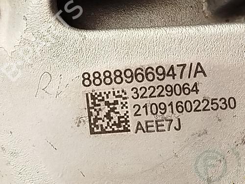 Left rear steering knuckle LYNK & CO 01 PHEV | BP26209441M27 - Image 4