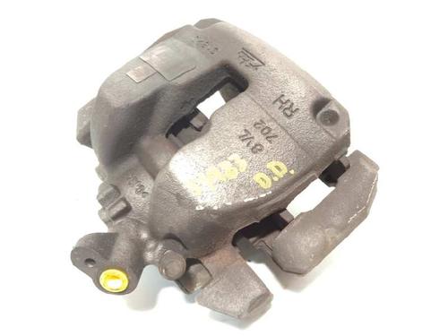 Used Right front brake caliper PEUGEOT 5008 II (MC_, MJ_, MR_, M4_) 1.2 THP (MRHNYH, MRHNYW, MRHNSJ, MRHNSU, MRHNSM) (131 hp) 15832090