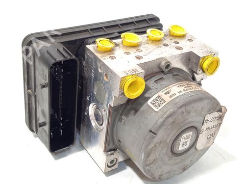 Used ABS pump FORD FOCUS III Turnier 1.0 EcoBoost (125 hp) 28489316