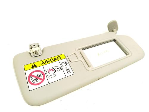 Used Right sun visor Right sun visor 26040574 26040574