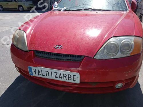 Left headlight HYUNDAI COUPE I (RD) 2.0 16V | BP17740112C28 