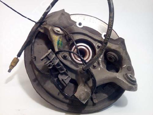 Used Right rear steering knuckle MERCEDES-BENZ C-CLASS (W204) C 180 Kompressor (204.044, 204.045) (156 hp) 5789132