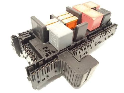Used Fuse box MERCEDES-BENZ GLC (X253) 250 d 4-matic (253.909) (204 hp) 8244688
