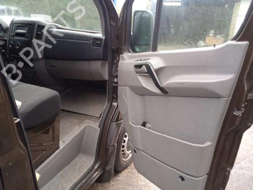 Left front window switch VW CRAFTER 30-35 Bus (2E_) | BP8892225I27