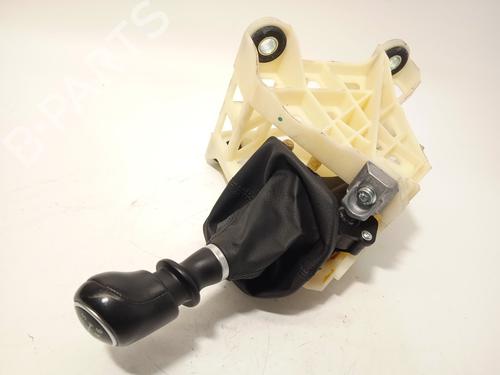 Used Gear lever VW TRANSPORTER T6 / CARAVELLE T6 Bus (SGB, SGJ, SHB, SHJ) 2.0 TDI (150 hp) 19505117