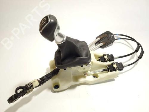 Gear lever HYUNDAI i30 FASTBACK (PDE, PDEN) | BP7448947M90