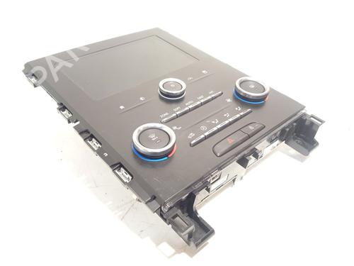 display-monitor-renault-megane-iv-hatchback-b9amn_-2015-32471024 main image