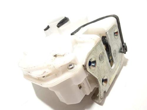 front-right-lock-mitsubishi-asx-ga_w_-5715a576-2009-10649761 main image