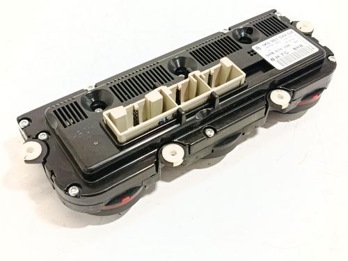 Climate control VW TIGUAN (5N_) 2.0 TFSI 4motion | BP37264589I5 - Image 5