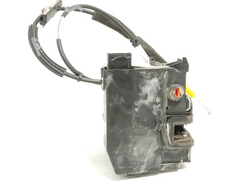 Used Rear left lock PEUGEOT 308 II (LB_, LP_, LW_, LH_, L3_) 1.2 THP 130 (131 hp) 28672882