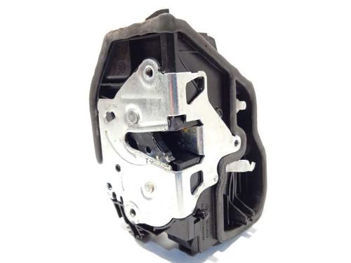 Venstre bagtil lås BMW X3 (F25) sDrive 18 d (150 hp) 7318417 | 51227318413