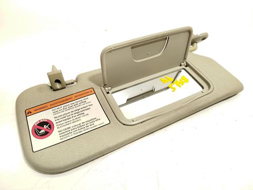 right-sun-visor-opel-antara-a-l07-2006-2007-2008-2009-2010-2011-2012-2013-2014-2015-2016-2017-32983600 main image