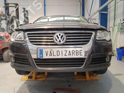 Right headlight VW PASSAT B6 (3C2) 2.0 TDI 16V | BP33873570C29  - Image 10
