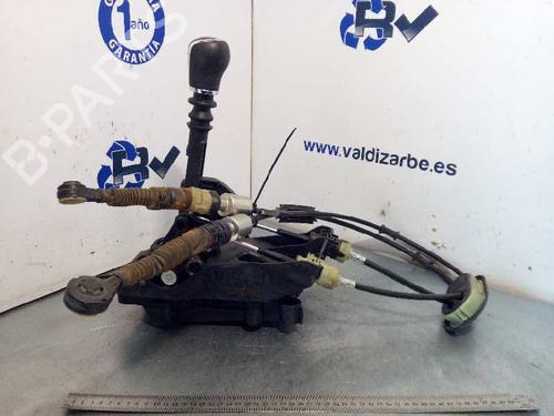 Used Gear lever NISSAN X-TRAIL III (T32_, T32R, T32RR) 2.0 dCi ALL MODE 4x4-i (NT32) (177 hp) 7448874