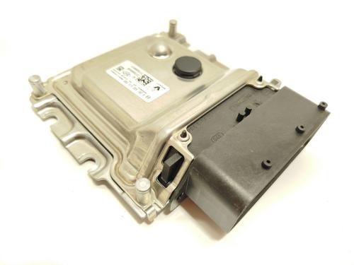 Used Electronic module Electronic module OPEL VIVARO B Van (X82) [2014-2020] 33021187 33021187