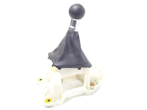 Used Gear lever KIA RIO IV (YB, SC, FB) 1.2 CVVT (84 hp) 28211556
