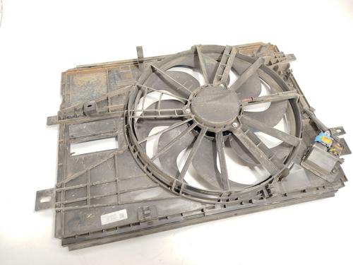 Used Radiator fan PEUGEOT 3008 II SUV (MC_, MR_, MJ_, M4_) 1.5 BlueHDi 130 (131 hp) 21176133