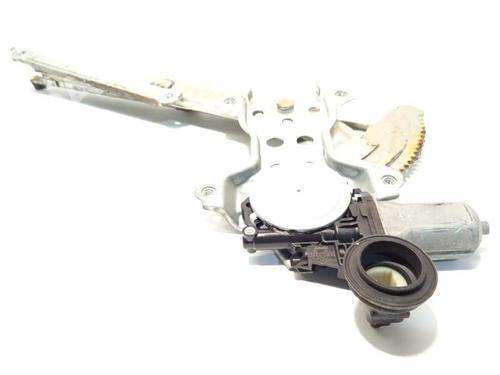 Used Front left window mechanism Front left window mechanism SUZUKI SWIFT III (MZ, EZ) 1.3 (RS413, ZC11S) (92 hp) 7770417 7770417