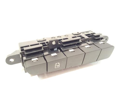 Used Switch HYUNDAI TUCSON (NX4E, NX4A) 1.6 T-GDi (150 hp) 23040204