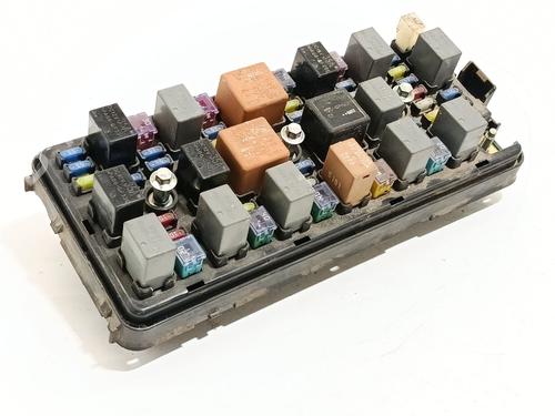 Used Fuse box Fuse box 36778500 36778500