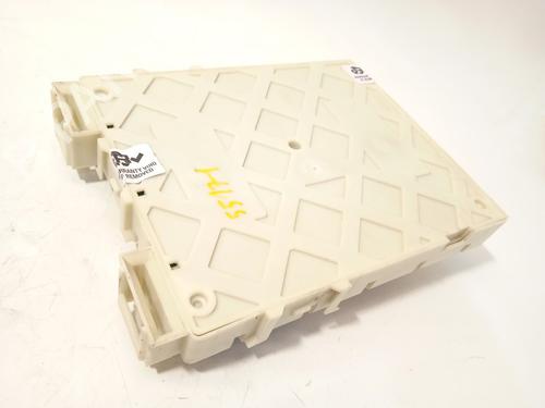 Fuse box VOLVO V40 Hatchback (525) D2 | BP23040198E1 - Image 3