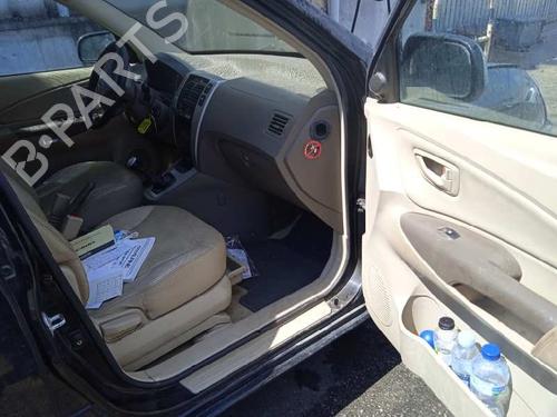 Right front door HYUNDAI TUCSON (JM)  | BP16693592C3 