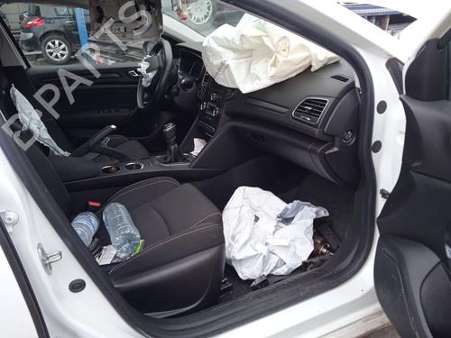 Front right lock RENAULT MEGANE IV Hatchback (B9A/M/N_) 1.5 Blue dCi 115 (B9A6) | BP28724530C97 