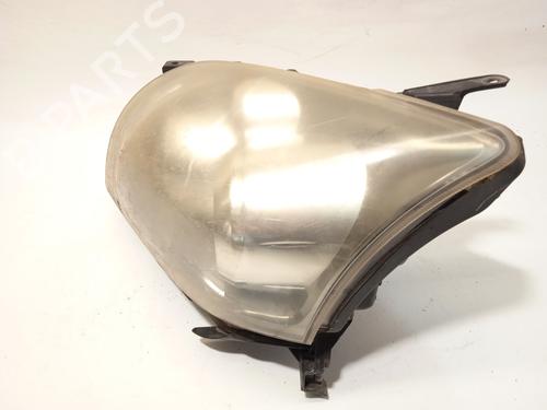 Left headlight TOYOTA AVENSIS Saloon (_T25_) 2.0 D-4D (ADT250_, ADT250R) | BP27681809C28